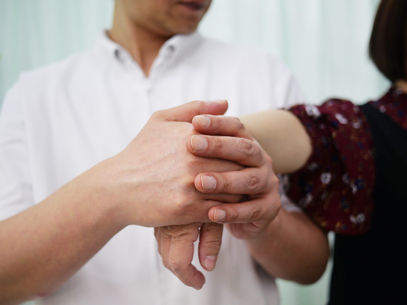 スポーツ外傷 治療１